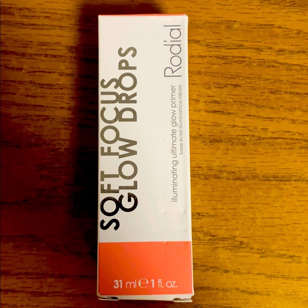 Soft focus glow drops: glow primer